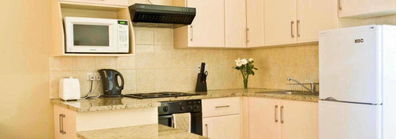 Shakespeare Court Serviced Apartments Лусака Экстерьер фото